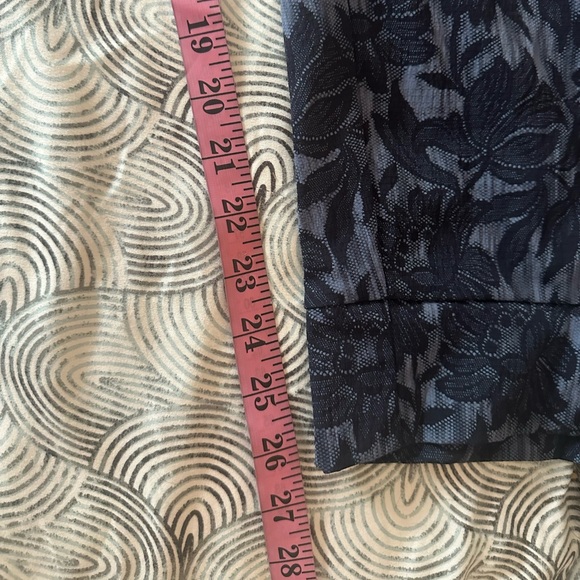 Athleta Blue Floral Print Trekkie North HighRise QuickDry UPF50+ Joggers NWOT 18 - Picture 15 of 16